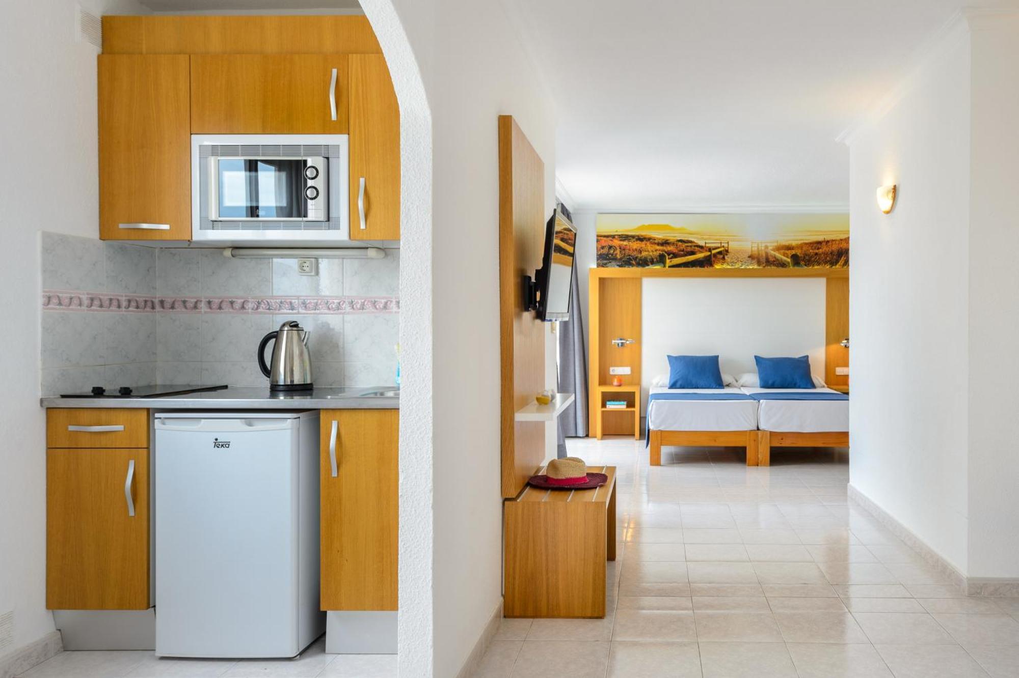 Hotel Apartamentos Vibra San Marino 聖安東尼奧 外观 照片